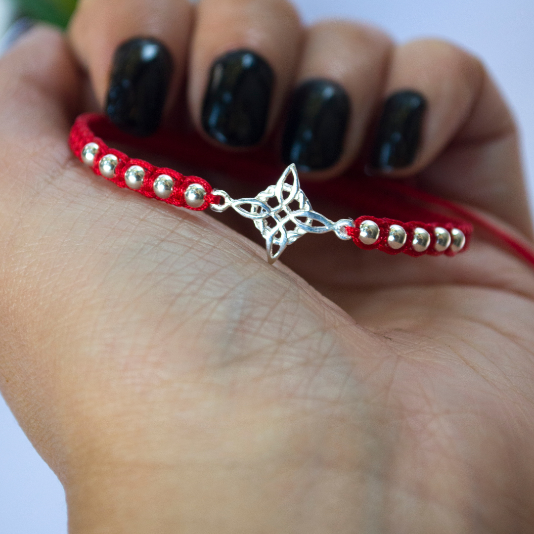 Pulsera Tejida Roja Nudo Bruja